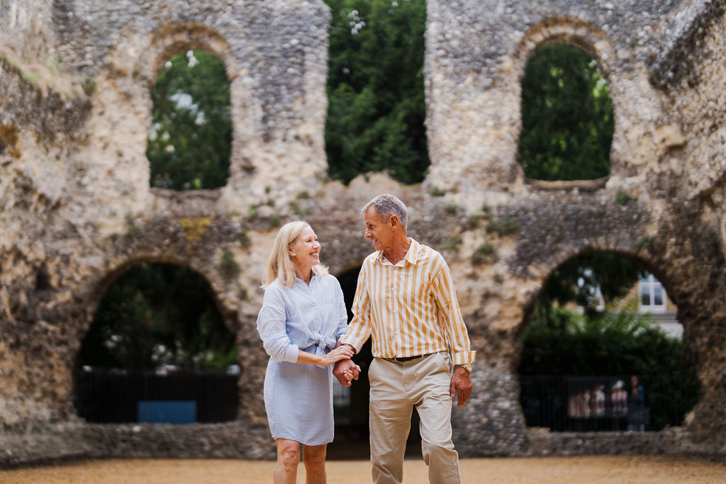 Couple at Reading abbey ruins
