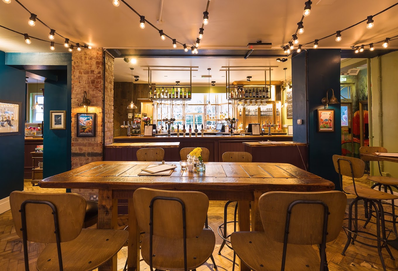 Hope and Bear interior