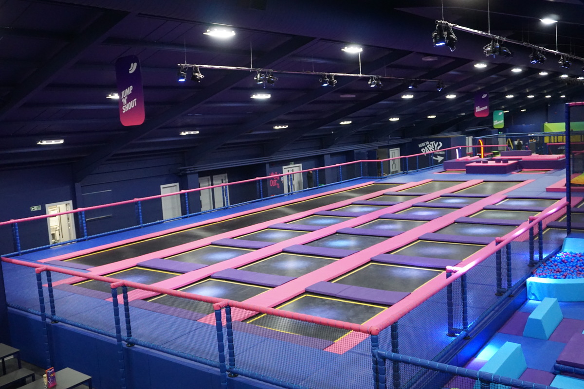 Oxygen trampoline park