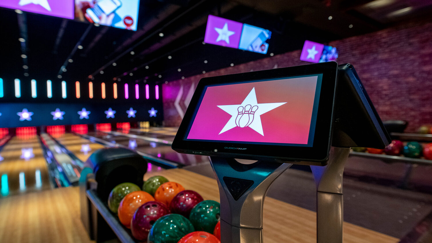 Bowling lanes